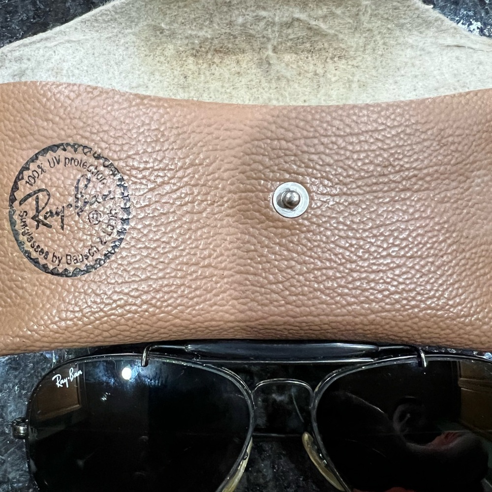 Vintage Ray-Ban Aviator Classics- Black Metal Frame| Org Case $375 OBO